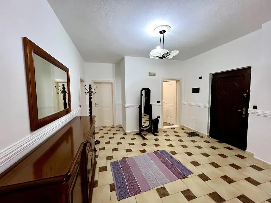 Top Location Apartment In Dıraç
