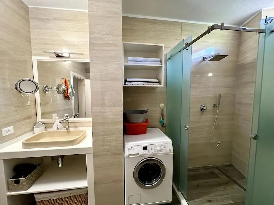 Top Location Apartment In Dıraç