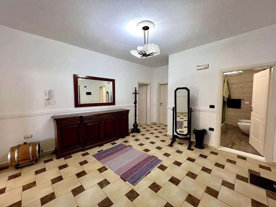 Top Location Apartment In Dıraç